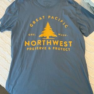 Paperbacks t-shirt blue with goldenrod graphics